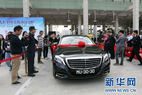 Since today, single-license-plate vehicles of Macao allowed to enter and leave Hengqin as a gift for